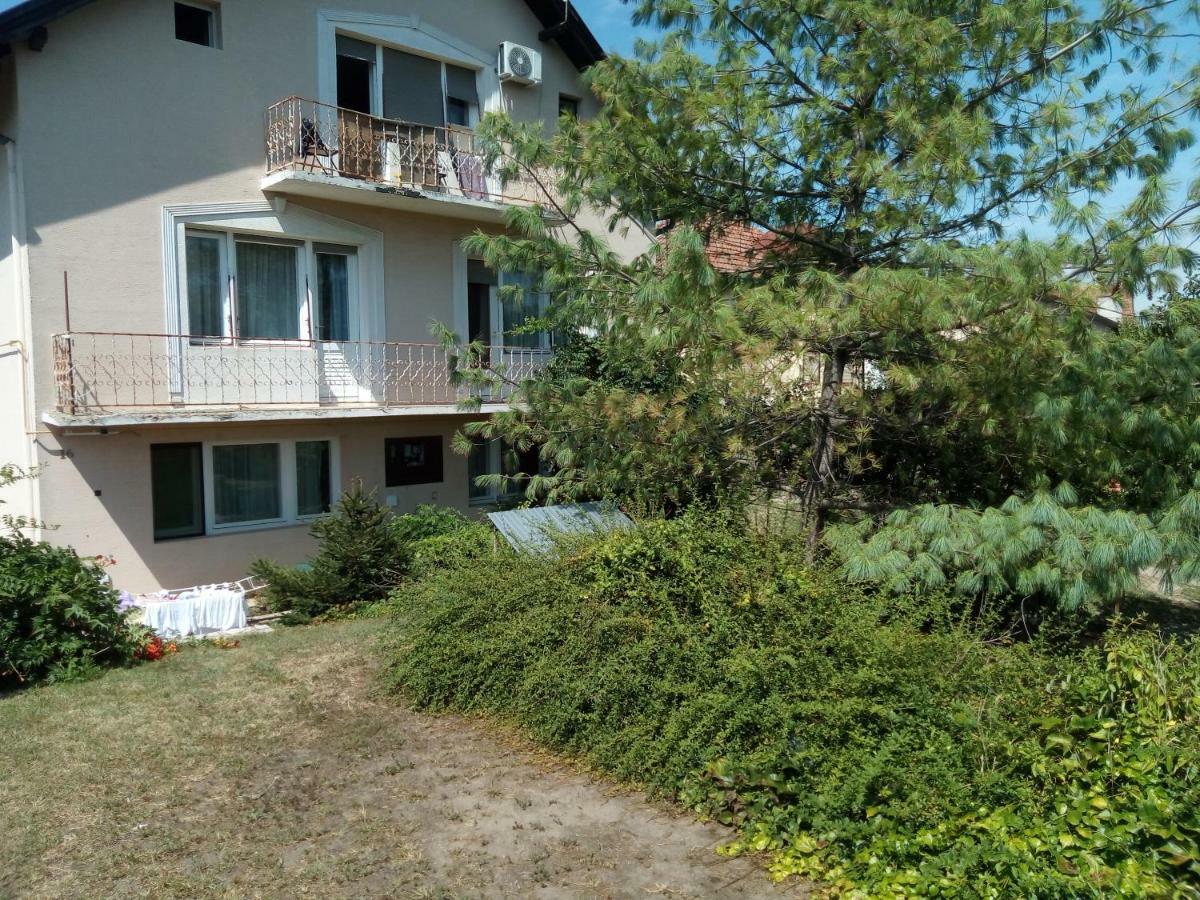 Hostel Bata Kanjiža Exterior foto